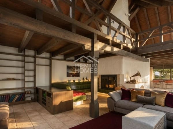 Immobilie in Schleinikon - MajestÃ¤tisches Landhaus mit Einliegerwohnung - Bild 1