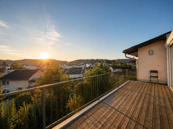 Immobilie in Seon - LICHTVERWÃ–HNTES EINFAMILIENHAUS MIT GROSSZÃœGIGEM WINTERGARTEN - Bild 0