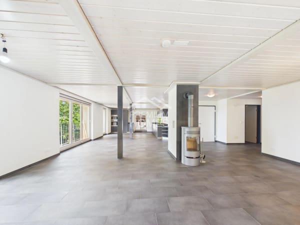 Immobilie in Seeberg - Modernes Zuhause mit viel Raum und Komfort - Bild 1