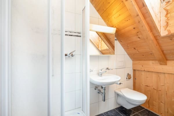 Immobilie in Sternenberg - IHR RÃœCKZUGSORT MIT WEITSICHT  DOPPELHAUSHÃ„LFTE MIT VIEL PLATZ - Bild 11