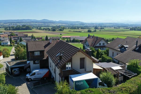 Immobilie in Aristau - Vollvermietete Renditeliegenschaft in Aristau - 3 Wohneinheiten, Fernsicht, 3.34 % IST-Rendite - Bild 2