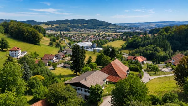 Immobilie in Gontenschwil - Ländlicher Wohntraum mit viel Privatsphäre in Gontenschwil - Bild 2