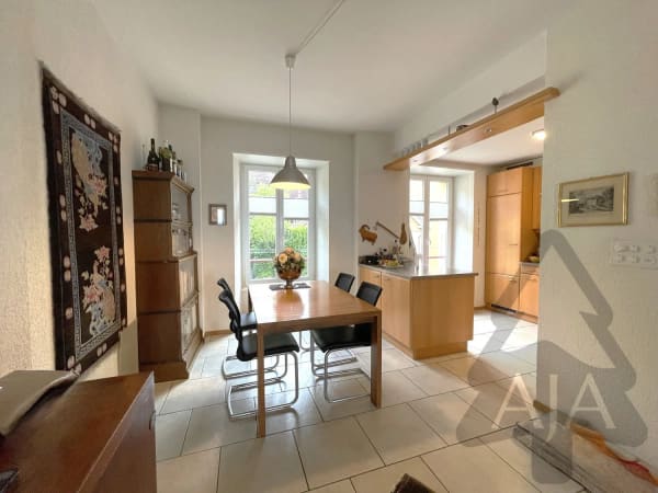 Immobilie in Neuchâtel - Neuchâtel, spacieux appartement de 3,5 pièces (109 m2) avec balcon et garage individuel - Bild 3