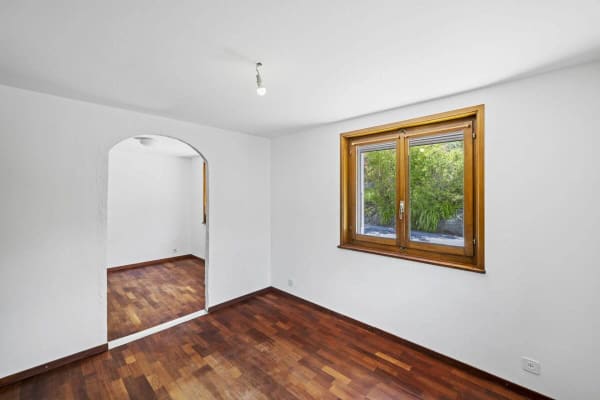 Immobilie in Chemin - Maison individuelle 6 pièces 1/2 avec un atelier et une vue extraordinaire - Bild 10