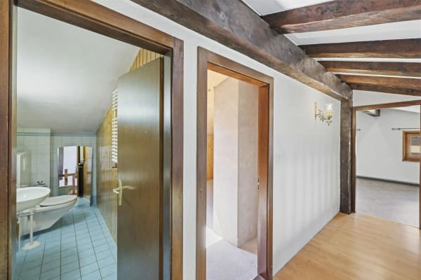 Immobilie in Chemin - Maison individuelle 6 pièces 1/2 avec un atelier et une vue extraordinaire - Bild 19