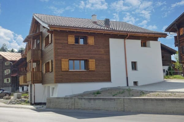 Immobilie in Obersaxen - 7Â½-Zimmer-Wohnung im Zweifamilienhaus - Bild 0
