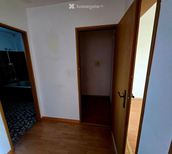 Immobilie in Wetzikon Zh - Helle 4.5-Zimmer-Wohnung an ruhiger Lage in Wetzikon ZH - Bild 6