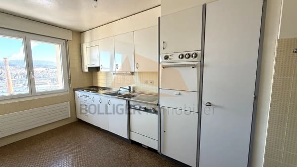 Immobilie in La Chaux-de-fonds - A VENDRE APPARTEMENT DE 6 PIÈCES 170 M2 AVEC GARAGE INDIVIDUEL - Bild 8