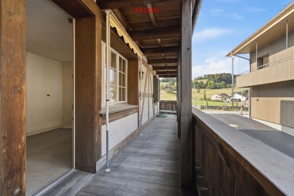 Immobilie in Seftigen - Wohnen mit Altbaucharme, Balkon und eigenem Garten - Bild 1