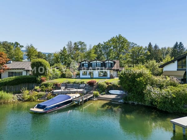 Immobilie in Lachen Sz - Wohnen direkt am Wasser: Einfamilienhaus mit privatem Bootssteg und Badeplatz - Bild 1