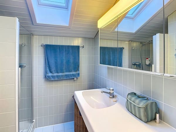 Immobilie in La Croix - Superbe appartement en attique de 3.5 piÃ¨ces avec vue sur le lac et les montagnes - Bild 9