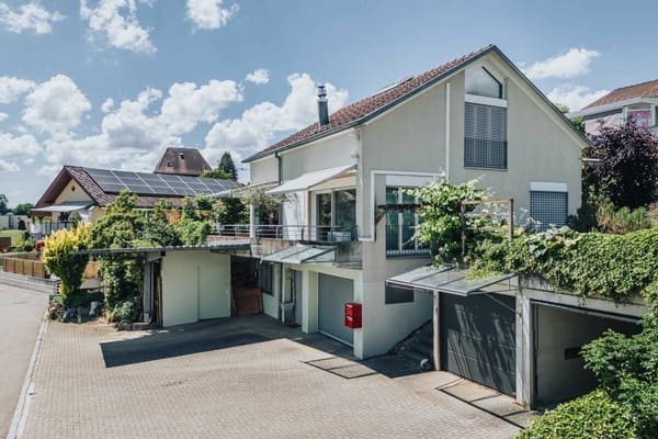 Immobilie in Thunstetten - Bijou mit Top Ausbaustandart: 5.5 Zimmer Einfamilienhaus - Bild 1