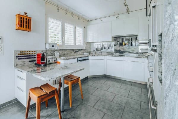 Immobilie in Thunstetten - Bijou mit Top Ausbaustandart: 5.5 Zimmer Einfamilienhaus - Bild 8