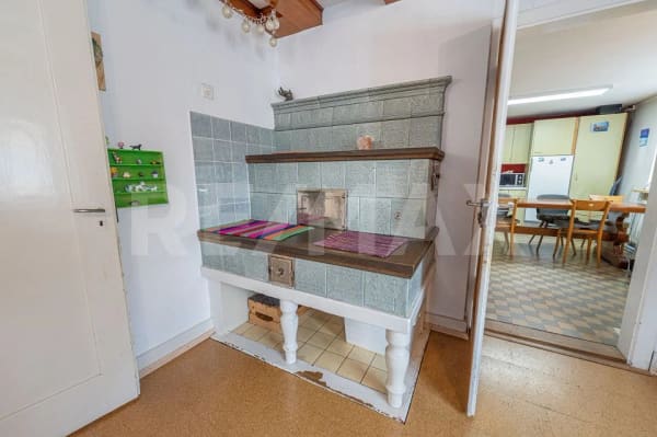 Immobilie in Wegenstetten - Ehemaliges Bauernhaus mit grosser Scheune - Bild 6
