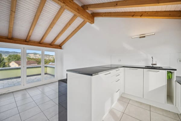 Immobilie in Meisterschwanden - Grosszügige Dach-Maisonettewohnung mit herrlicher Terrasse - Bild 2