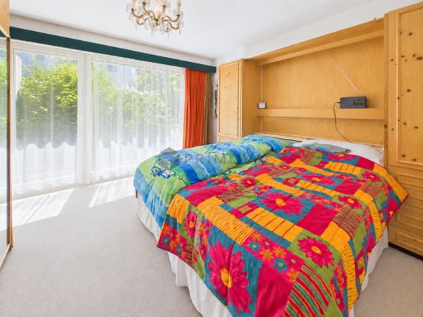Immobilie in Davos Platz - Ihr RÃ¼ckzugsort in Davos - mit Pool, Sauna & zwei Aussenbereichen - Bild 2
