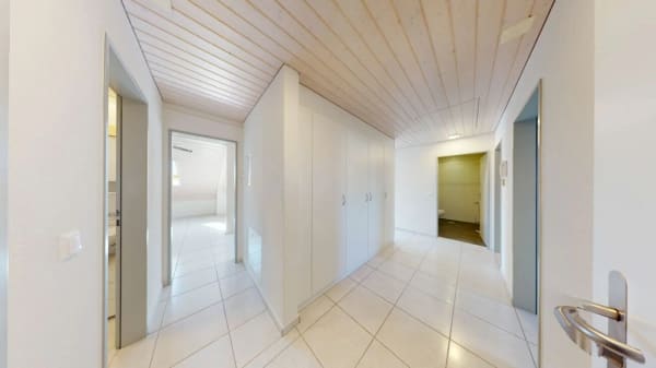 Immobilie in Oftringen - GrosszÃ¼gige & gepflegte 3.5 Zimmer Maisonette mit Balkon - Bild 7