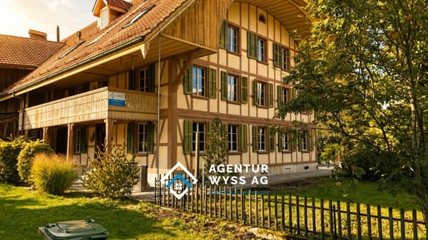 Immobilie in Seeberg - 8Â½-Zimmer-Wohnung in Seeberg - Bild 0