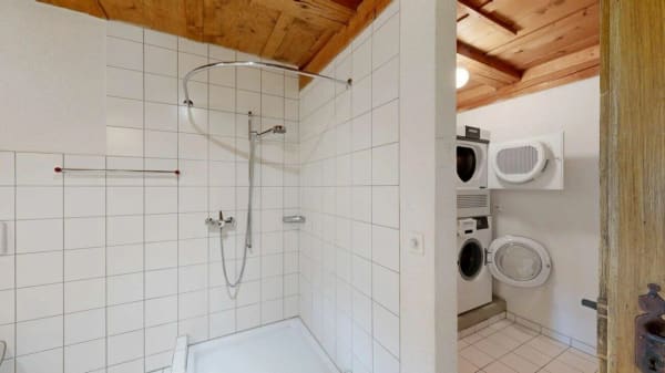 Immobilie in Seeberg - 8Â½-Zimmer-Wohnung in Seeberg - Bild 11