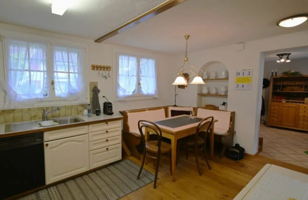 Immobilie in Netstal - Gepflegtes, einseitig angebautes 5-Zimmer-Einfamilienhaus - Bild 6