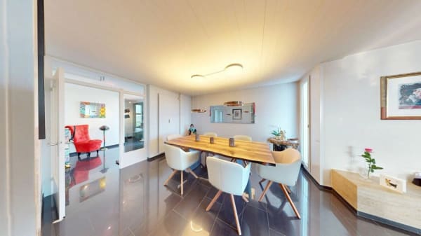 Immobilie in Oensingen - 5.5 Zimmer Terrassenwohnung mit grosszÃ¼gigen AussenflÃ¤chen & Weitsicht - Bild 4