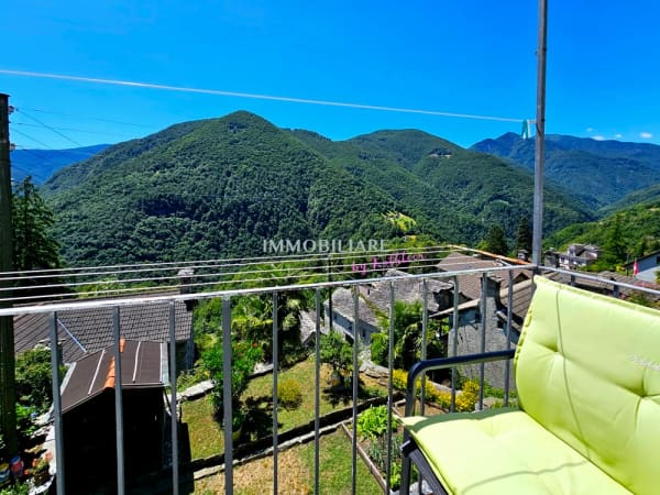 Immobilie in Auressio - Originales Tessinerhaus mit Weitblick u. Garten, Sonne das ganze Jahr - Bild 0