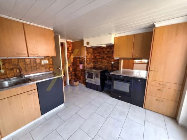 Immobilie in Wislikofen - 4.5-Zimmer-Hausteil mit grosszügigen Räumen - Bild 1