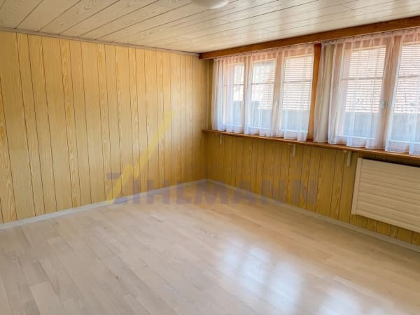 Immobilie in Wislikofen - 4.5-Zimmer-Hausteil mit grosszügigen Räumen - Bild 3