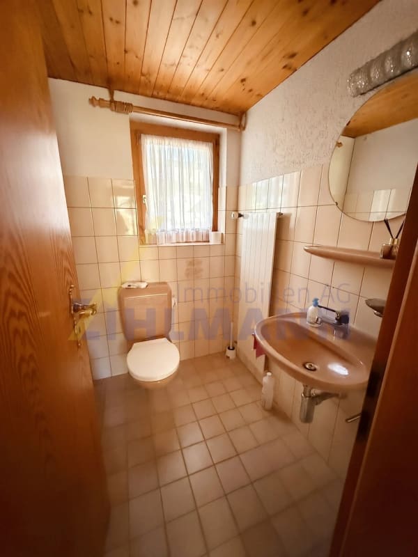 Immobilie in Wislikofen - 4.5-Zimmer-Hausteil mit grosszügigen Räumen - Bild 4