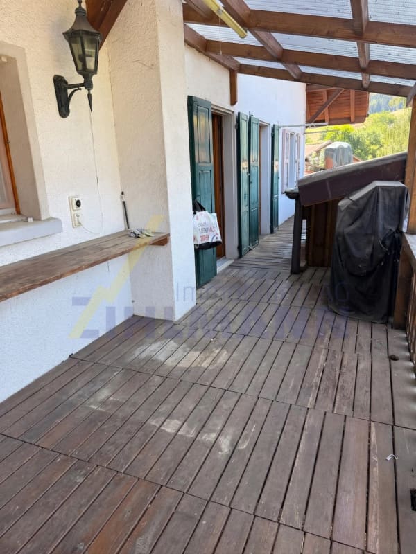 Immobilie in Wislikofen - 4.5-Zimmer-Hausteil mit grosszügigen Räumen - Bild 7