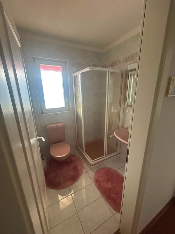 Immobilie in Orselina - Incantevole casa unifamiliare ad Orselina con piscina e vista panoramica - Bild 12