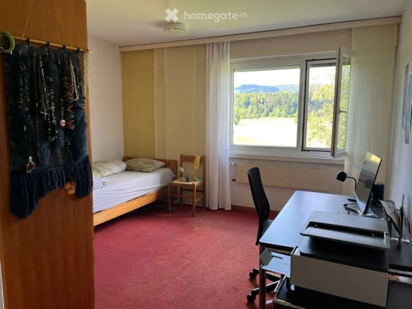 Immobilie in Mönchaltorf - Charmante 4.5-Zimmer-Wohnung mit schöner Aussicht in Mönchaltorf - Bild 3