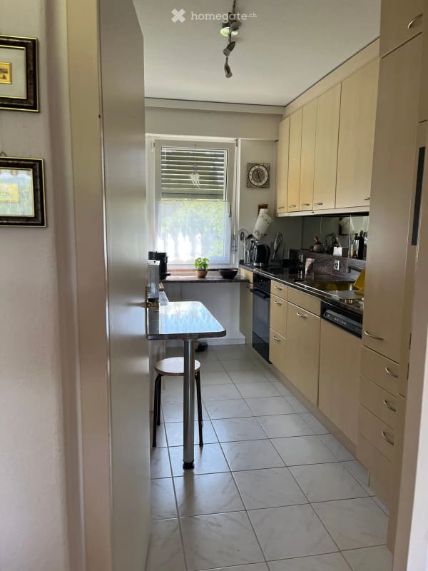 Immobilie in Mönchaltorf - Charmante 4.5-Zimmer-Wohnung mit schöner Aussicht in Mönchaltorf - Bild 4