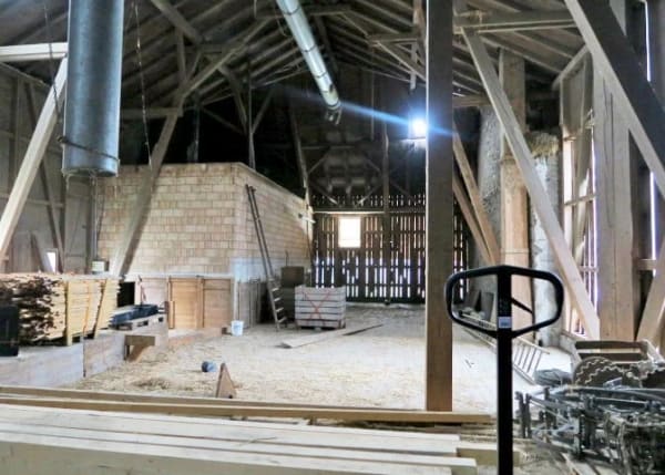 Immobilie in Dägerlen - Landwirtschaftliches Anwesen mit Bauernhaus, div. Ökonomiegebäude und Wiesland , mit viel Potential - Bild 11