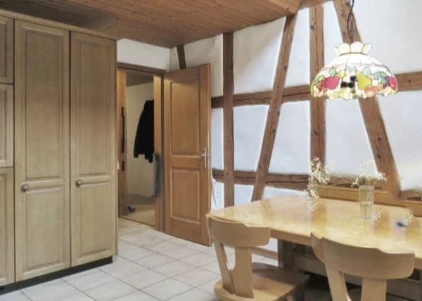 Immobilie in Dägerlen - Landwirtschaftliches Anwesen mit Bauernhaus, div. Ökonomiegebäude und Wiesland , mit viel Potential - Bild 9