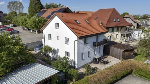Immobilie in Posieux - Belle maison intégralement rénovée - Bild 0