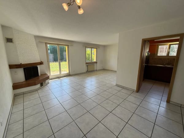 Immobilie in Hubersdorf - 5.5-Zimmer-Doppeleinfamilienhaus mit Garten in Hubersdorf kaufen - Bild 3