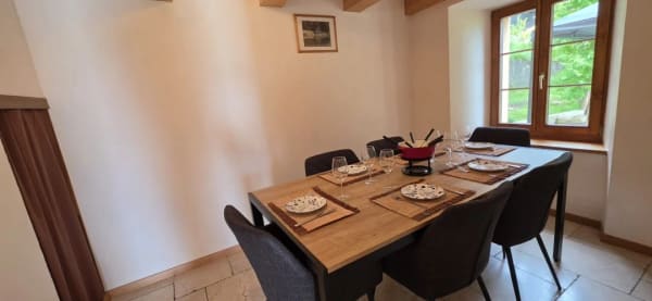 Immobilie in Botterens - Belle maison de 2 appartements rénovés avec grands jardins - Bild 4