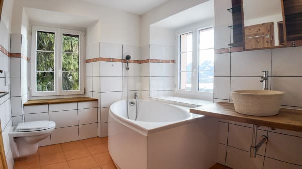 Immobilie in Botterens - Belle maison de 2 appartements rénovés avec grands jardins - Bild 7