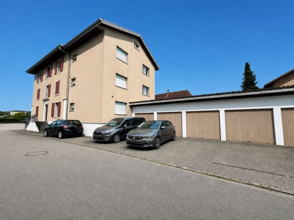 Immobilie in Aarwangen - Vollvermietetes Mehrfamilienhaus mit drei grossen Wohnungen - Bild 2