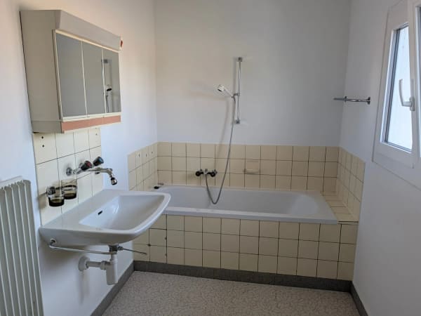Immobilie in Zuchwil - Drei Wohnungen. Frei verfügbar. Bereit für neue Pläne. - Bild 7