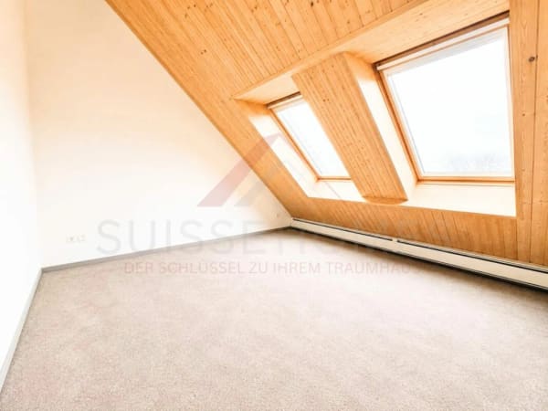 Immobilie in Schwerzenbach - GrosszÃ¼gige 4.5-Zimmer-Maisonettewohnung mit Galerie und CheminÃ©e in 8603 Schwerzenbach - Bild 7