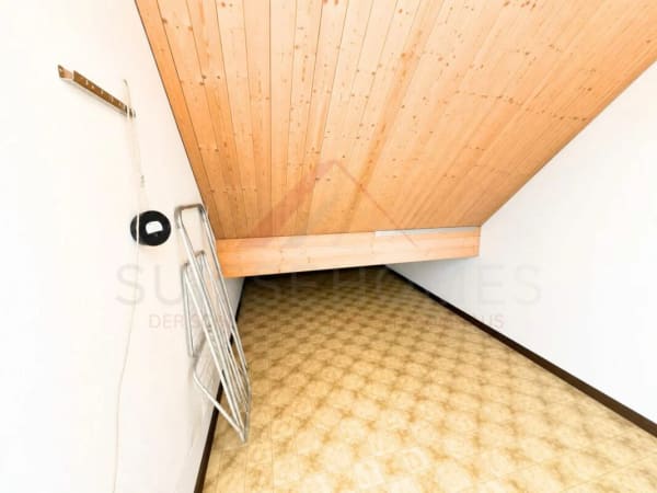 Immobilie in Schwerzenbach - GrosszÃ¼gige 4.5-Zimmer-Maisonettewohnung mit Galerie und CheminÃ©e in 8603 Schwerzenbach - Bild 8