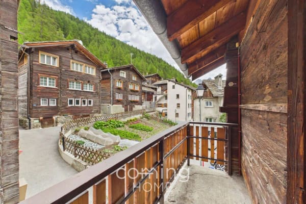 Immobilie in Saas-balen - Wohnen mit Traumaussicht in Saas-Balen - charmante 4.5-Zimmer-Wohnung mit Bergsicht - Bild 11