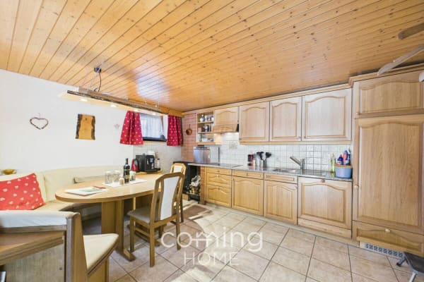 Immobilie in Eisten - RÃ¼ckzugsort im Saastal - stilvolles Haus mit Bergpanorama in ruhigem Eisten - Bild 1
