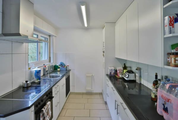 Immobilie in Lichtensteig - Vermietete 4.5-Zi. Wohnung an sonniger Lage - Bild 2