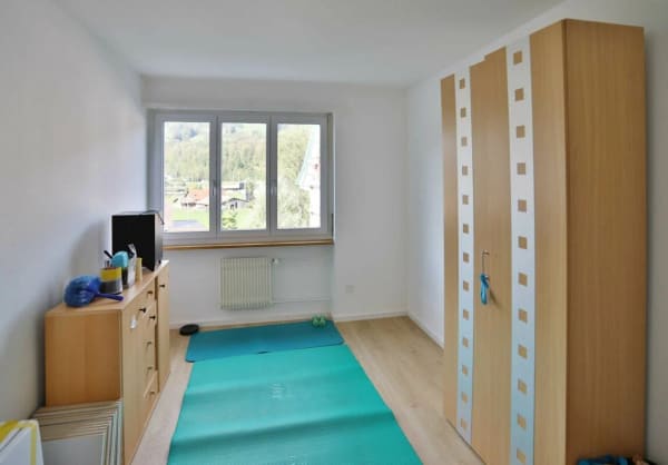 Immobilie in Lichtensteig - Vermietete 4.5-Zi. Wohnung an sonniger Lage - Bild 4