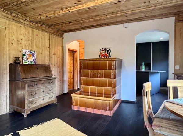 Immobilie in Haldenstein - EINE SELTENE GELEGENHEIT: Komplett renoviertes Chalet mit Einliegerwohnung nur 5min von Chur - Bild 11