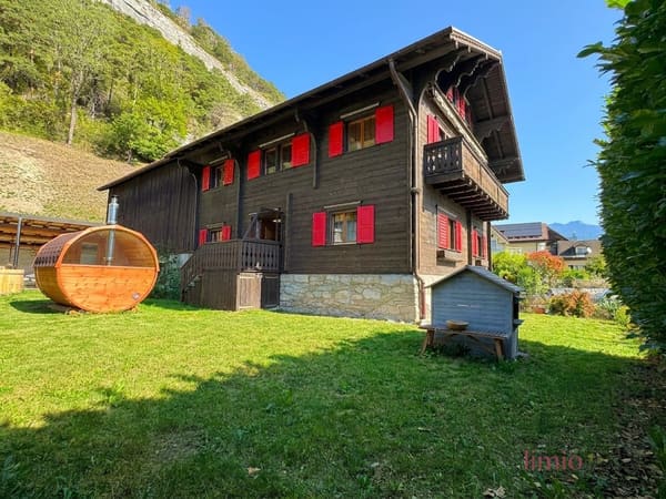 Immobilie in Haldenstein - EINE SELTENE GELEGENHEIT: Komplett renoviertes Chalet mit Einliegerwohnung nur 5min von Chur - Bild 3