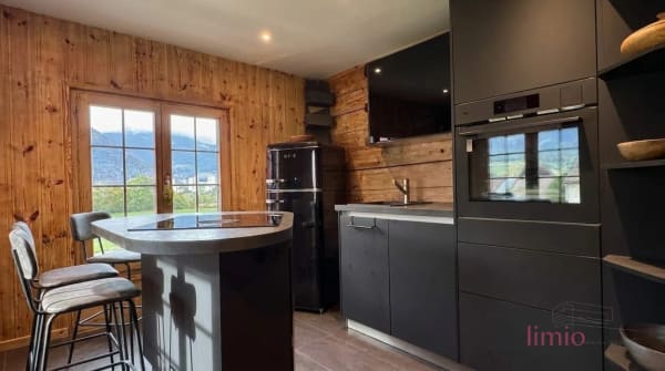 Immobilie in Haldenstein - EINE SELTENE GELEGENHEIT: Komplett renoviertes Chalet mit Einliegerwohnung nur 5min von Chur - Bild 6